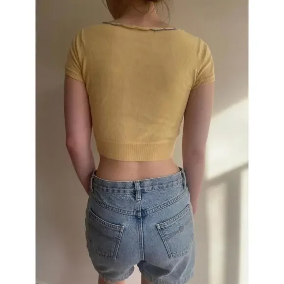 Floral Embroidered Clasp Cardigan - Picture 5 of 5